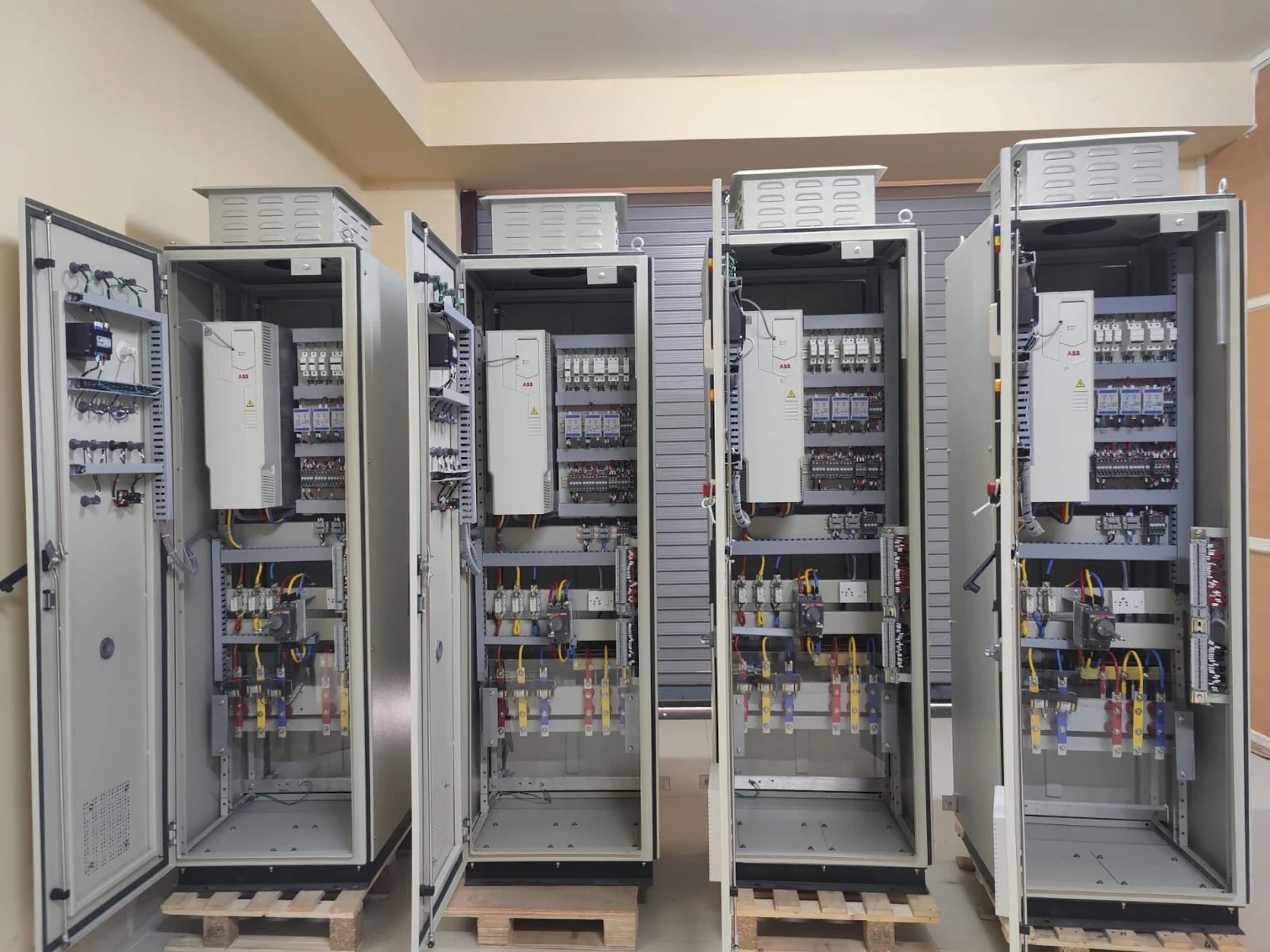 VFDs and Soft Starters